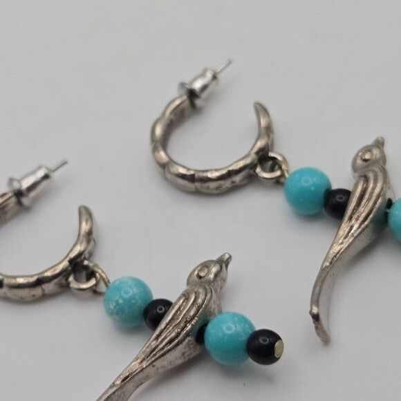 Vintage Silvertone Post Hoops Birds and Blue Beads Drop Dangle Earrings - Picture 5 of 6